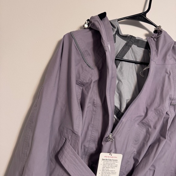 🆕 Lululemon RARE See Me Ride Poncho - Lavender Grey - Picture 2 of 11